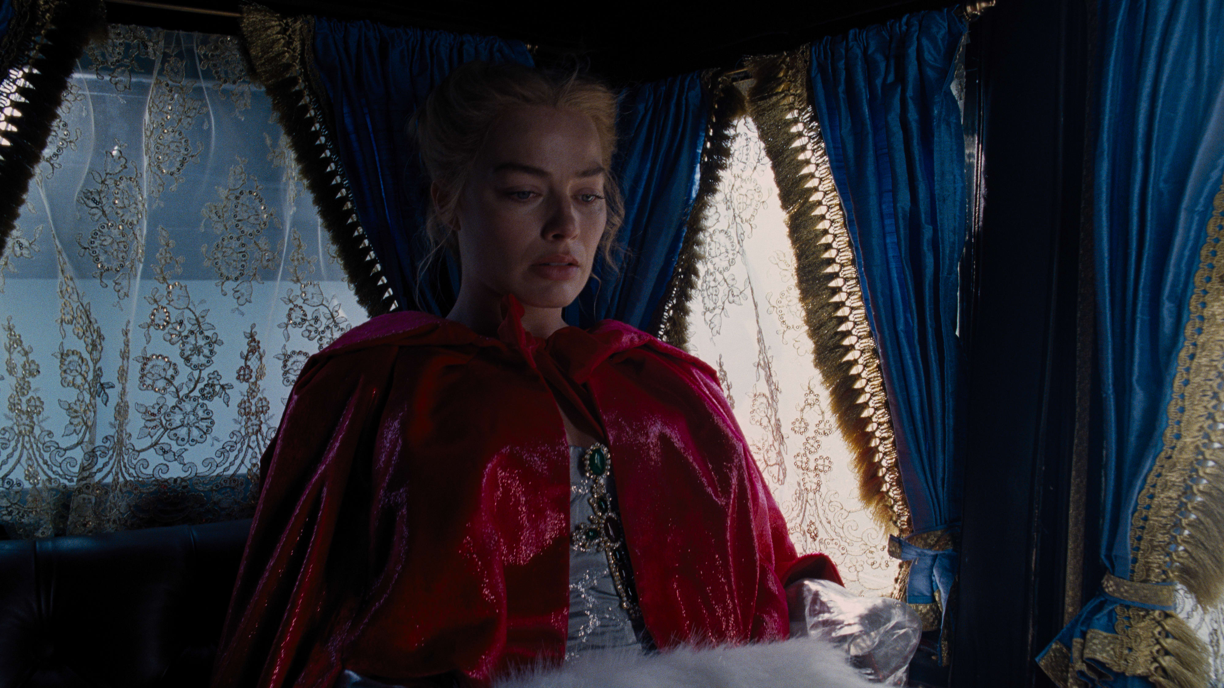 Cathy (Margot Robbie) drømmer om å bli rik.