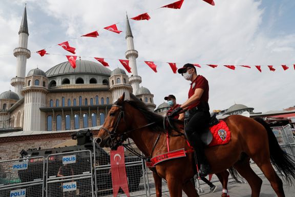 Tyrkia på tå hev etter varsel om mulig terror
