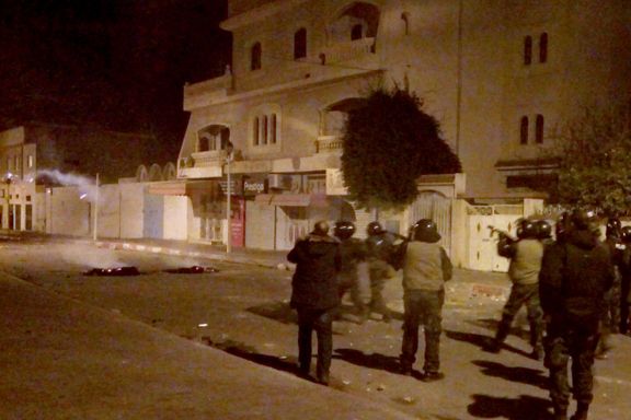 Opptøyer sprer seg i Tunisia etter at journalist tente på seg selv