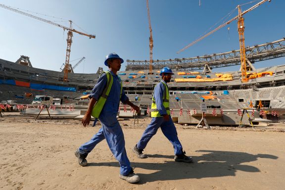 Hvorfor sitter en av mediesjefene for Qatar-VM bak lås og slå?