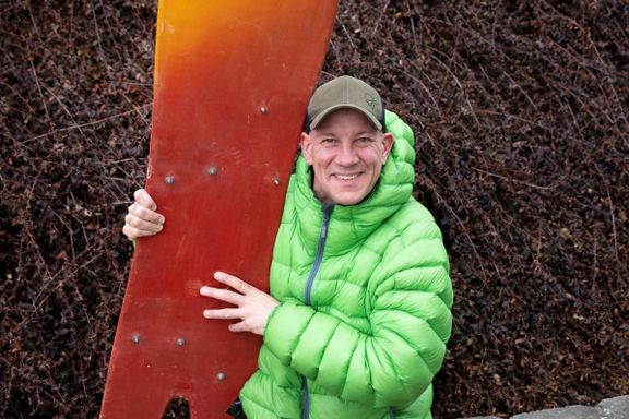 71 grader nord-vinneren Henrik Elvestad laget sitt eget snowboard