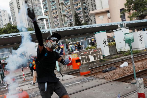 Nye sammenstøt og transportkaos i Hongkong