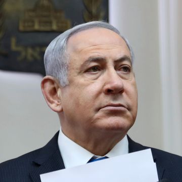 Netanyahu får grønt lys av høyesterett til å danne regjering