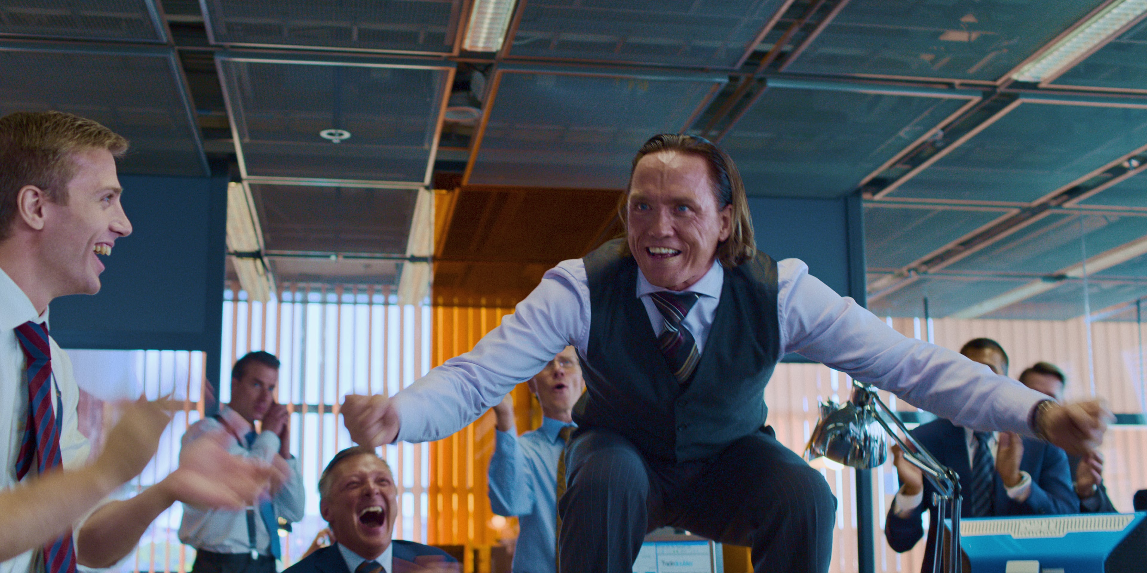 Investor Martin Lorentzon støttet Spotify i to år før spilleren ble lansert. Christian Hillborg spiller den hyperaktive pengemannen. 