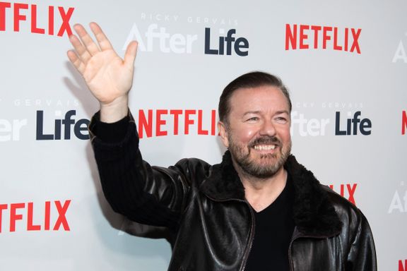 Ricky Gervais blir kalt transfob etter nytt show. Galskap, mener han. 