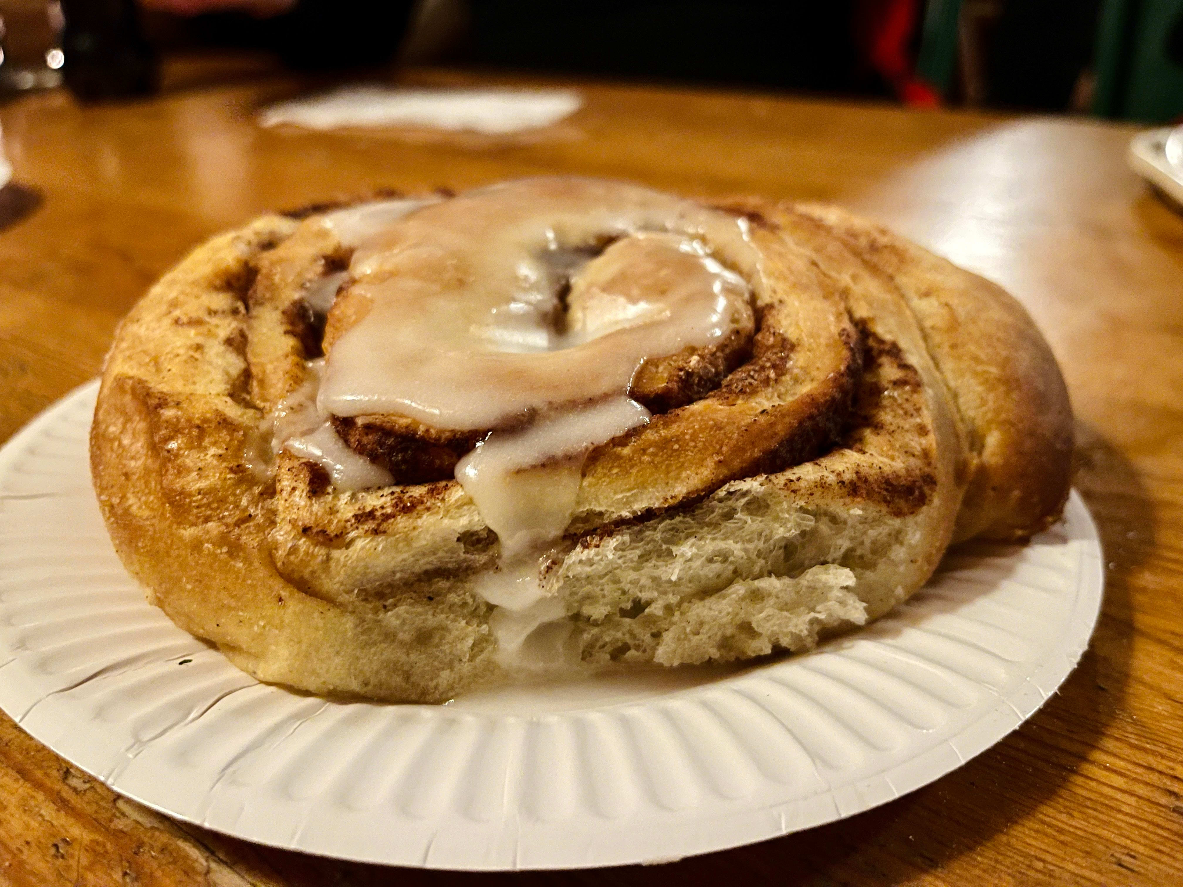 Skjennungstua er blant stuene i Nordmarka med de aller beste kanelbollene. 