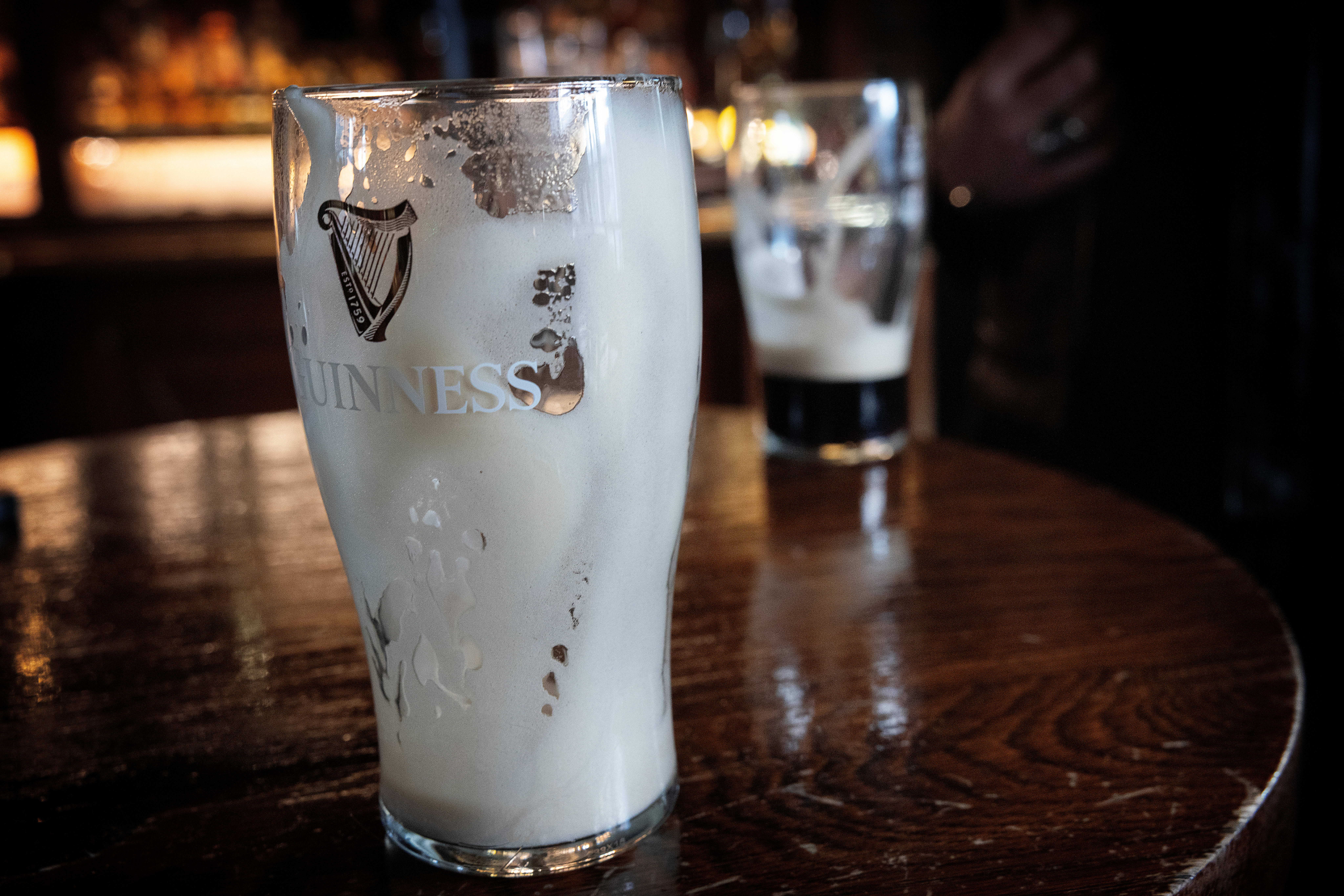 Guinnessen er tilbake i byen. Og vi har møtt «Guinness-guruen». 