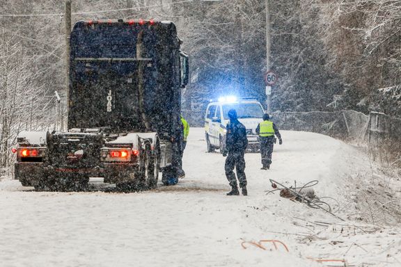 Kraftig snøvær gir mange forsinkelser og innstillinger på Oslo Lufthavn
