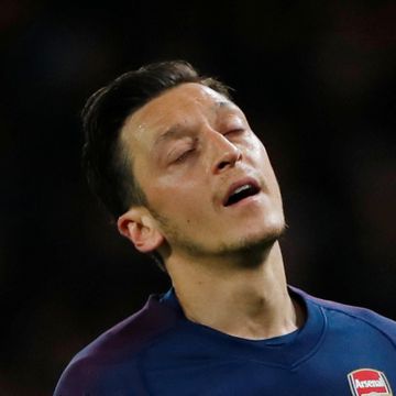 Topp fire-plassen i fare for Arsenal etter stygg bortesmell