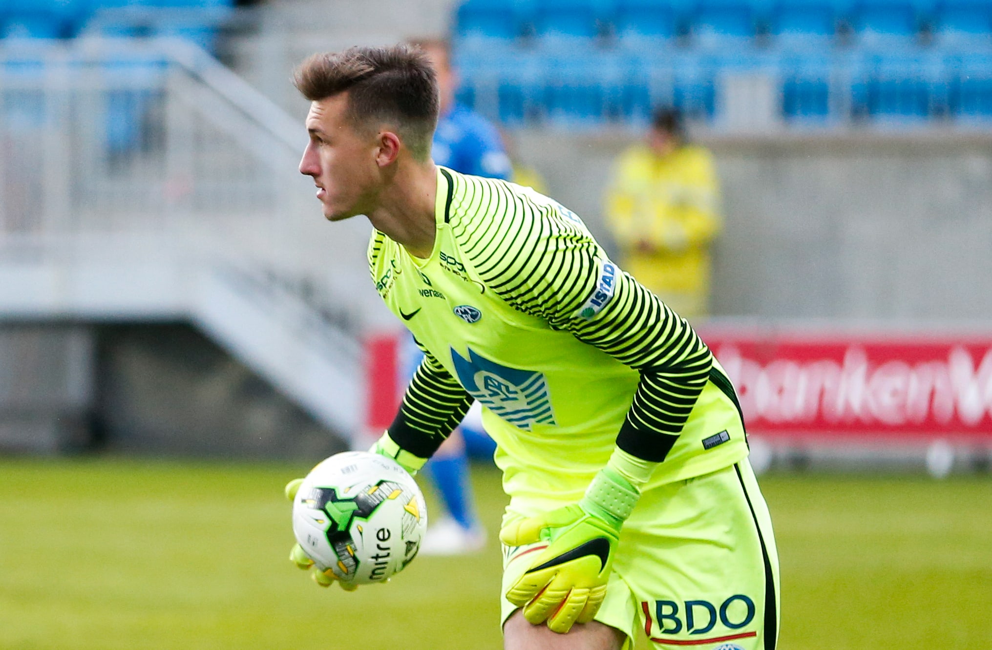 Molde-keeper tatt ut på Sveriges landslag