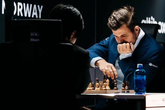 Carlsen festet grepet om sammenlagtseieren etter ny armageddon-seier: – Føler kanskje de må gjøre noe spesielt for å slå meg