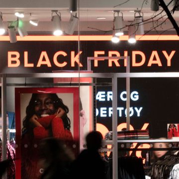 Black Friday nærmer seg: – Butikker forbereder seg ved å sette opp prisene nå
