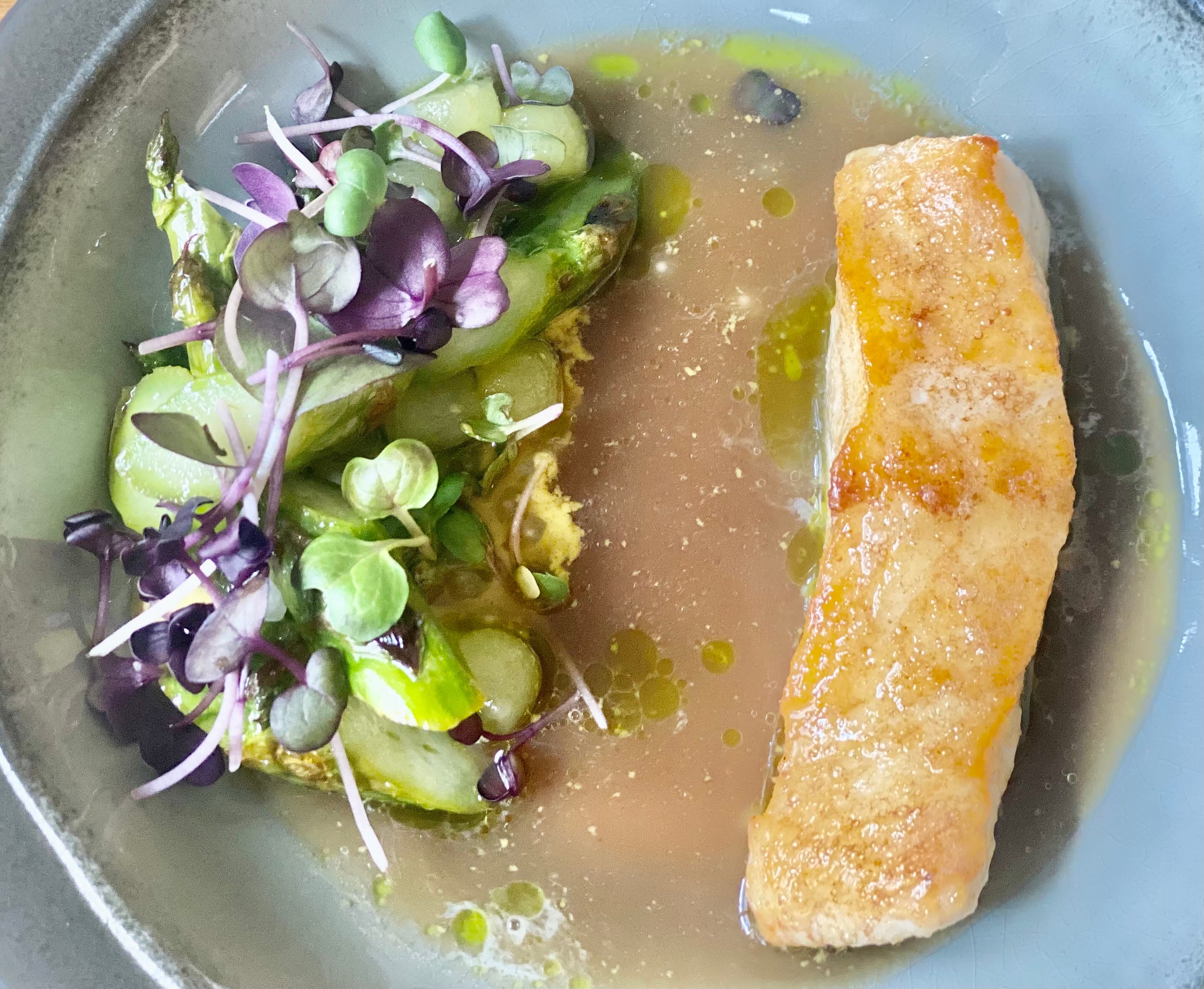 Nydelig stekt piggvar. 