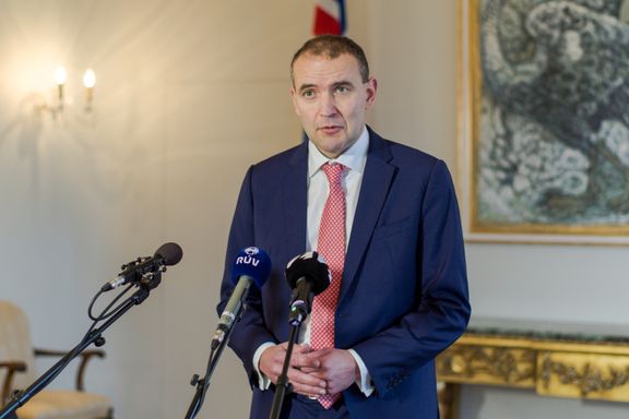  Islands statsminister solgte aksjer i bank timer før den kollapset 