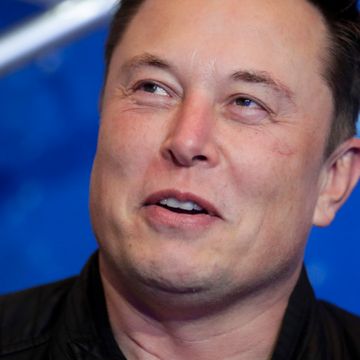 Elon Musk kjøper Twitter: – Jeg vil gjøre Twitter bedre enn noen gang 