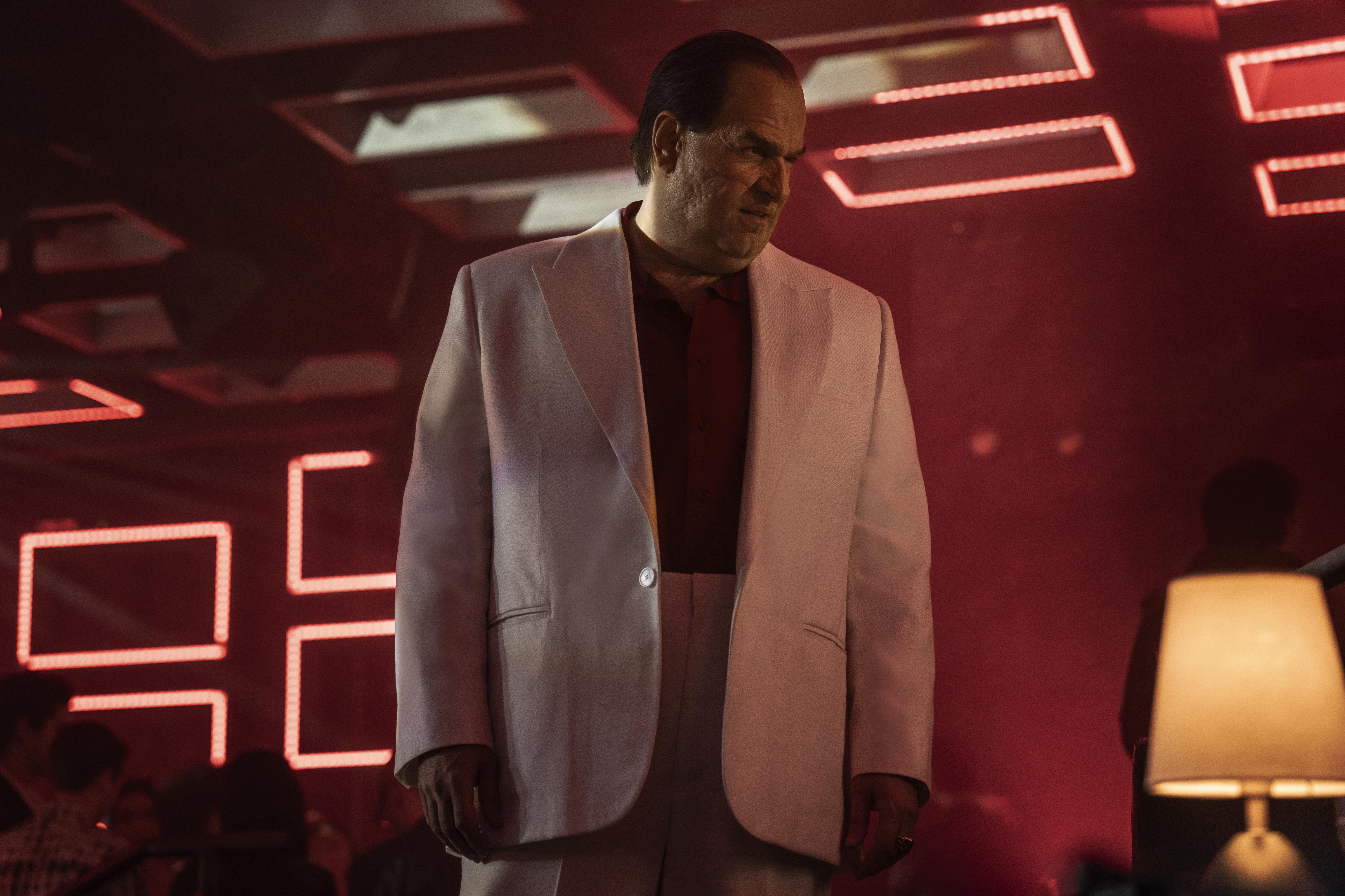 Colin Farrell skjuler seg bak masken.