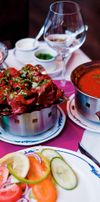 Restaurantanmeldelse: Bombay står der andre faller