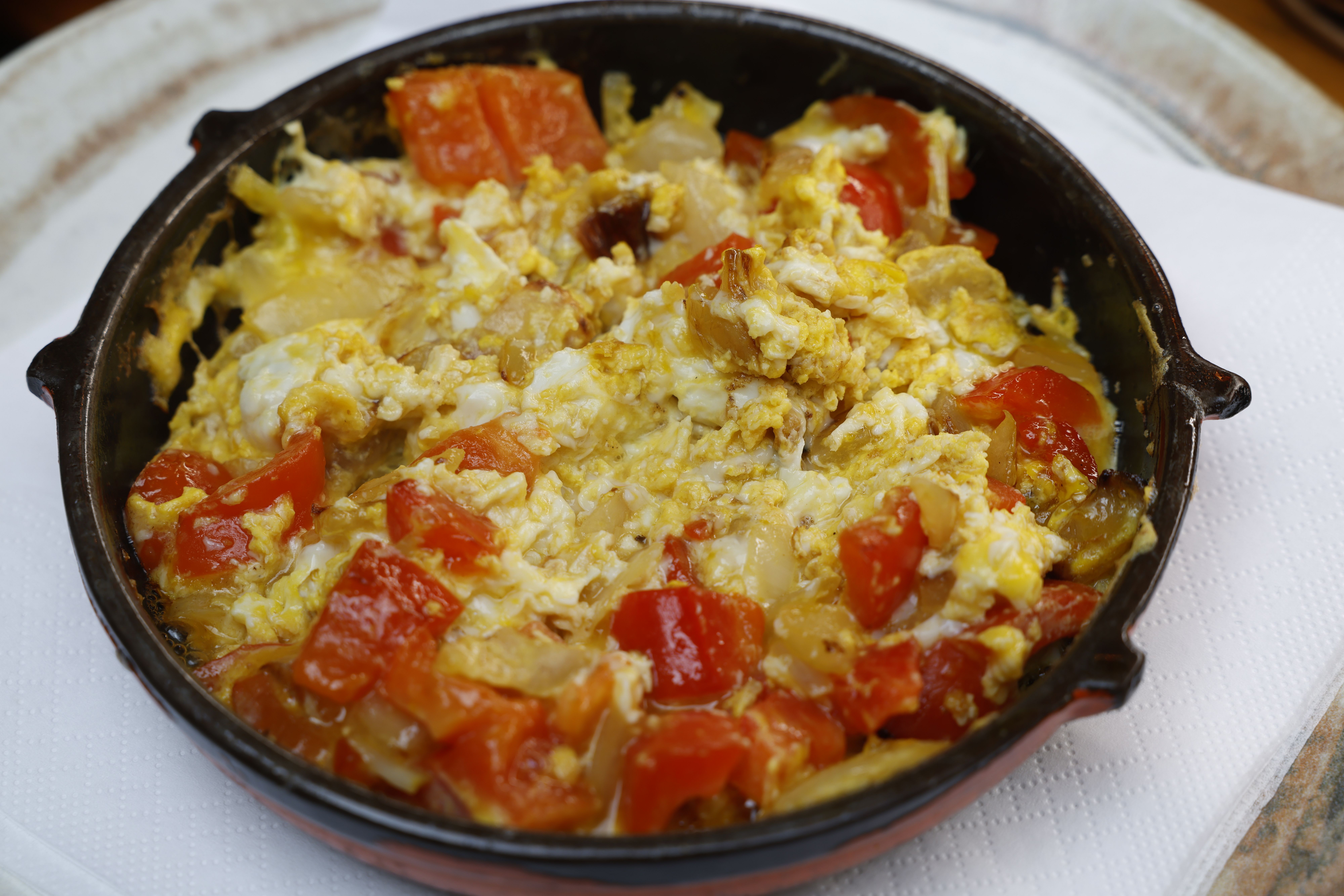 Café Sara har 60 retter på menyen. Vi testet alle sammen.