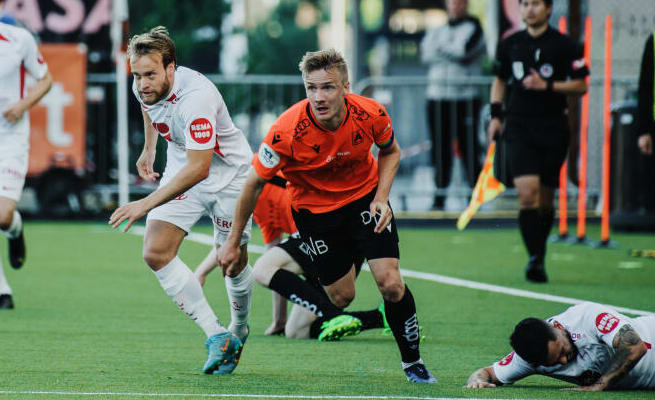 Åsane er i «ingen­manns­land»: – Masse å spille for