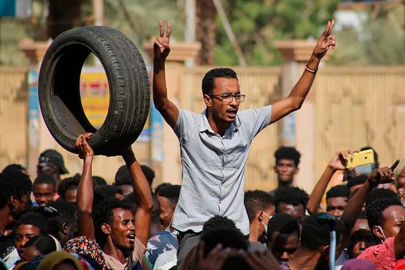 Vurderer å stanse bistanden til Sudan etter militærkupp 