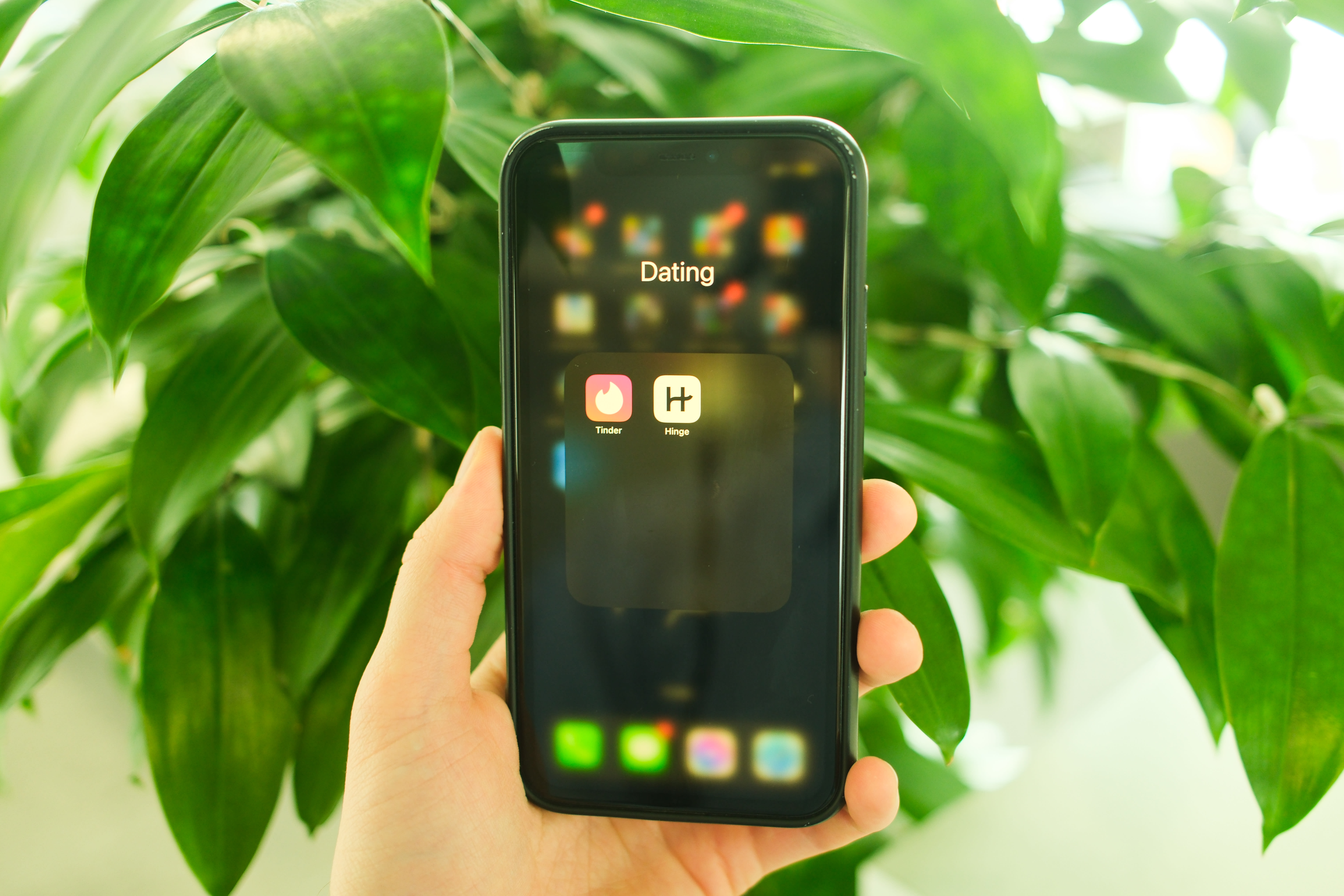 De nye datingfenomenene er spesielt utbredt på dagens populære datingapper som Tinder og Hinge. 