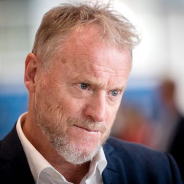 Ber Raymond Johansen droppe Rødt. Høyre og Venstre lover Oslo-støtte til gjengjeld.
