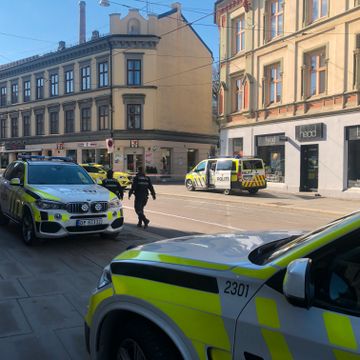 Person pågrepet etter ran og skuddløsning i Oslo