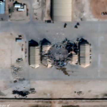 Se ødeleggelsene etter Irans rakettangrep mot militærbase i Irak