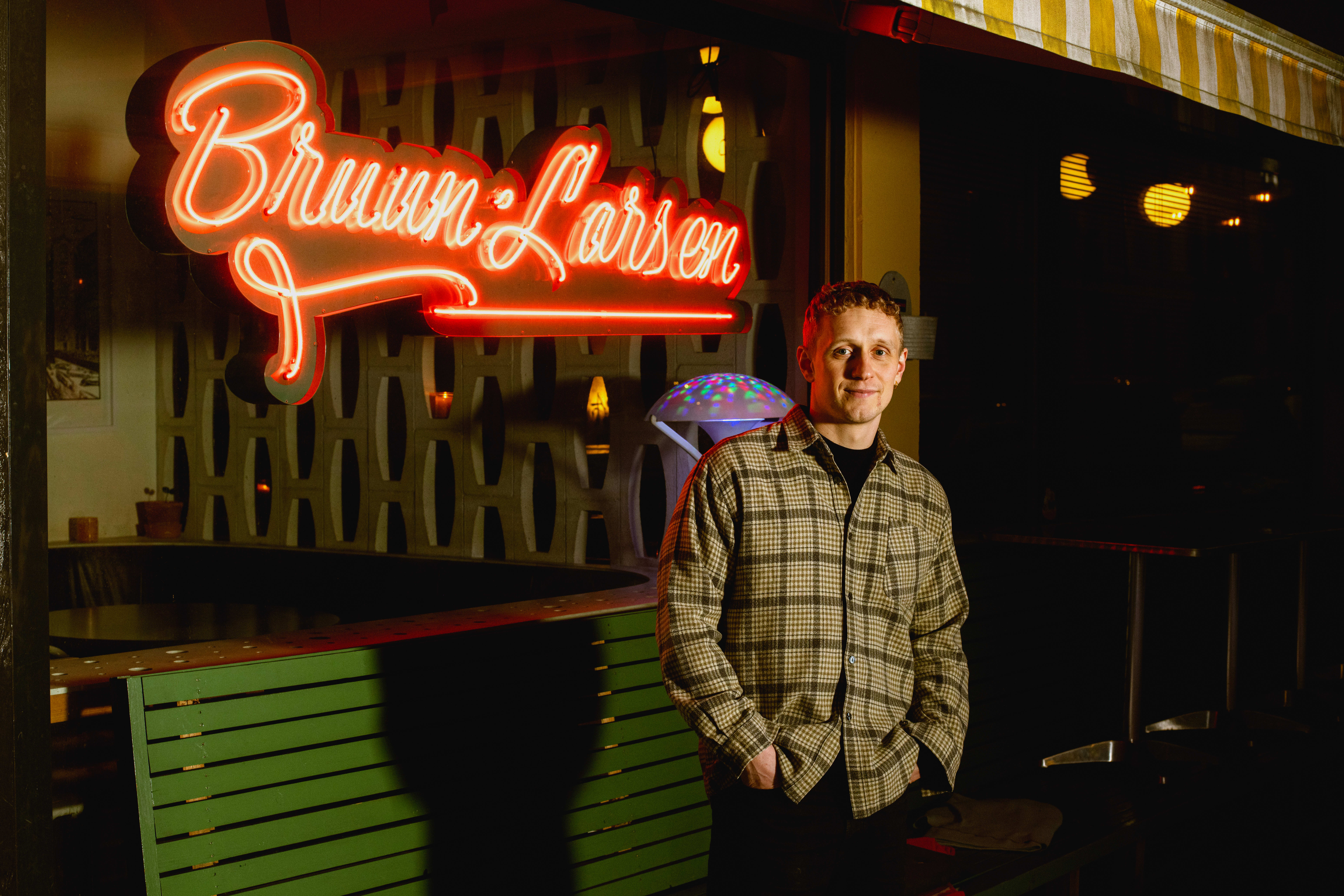 Tidligere kunne Johannes Fürst være på stampuben sin én gang i uken. Nå er han der 1–2 ganger i måneden. 