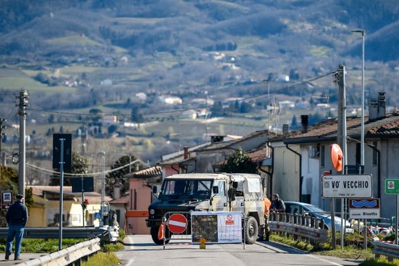 Italias suksessregion kan bli stengt på nytt. En superspreder på reise i Serbia får skylden.