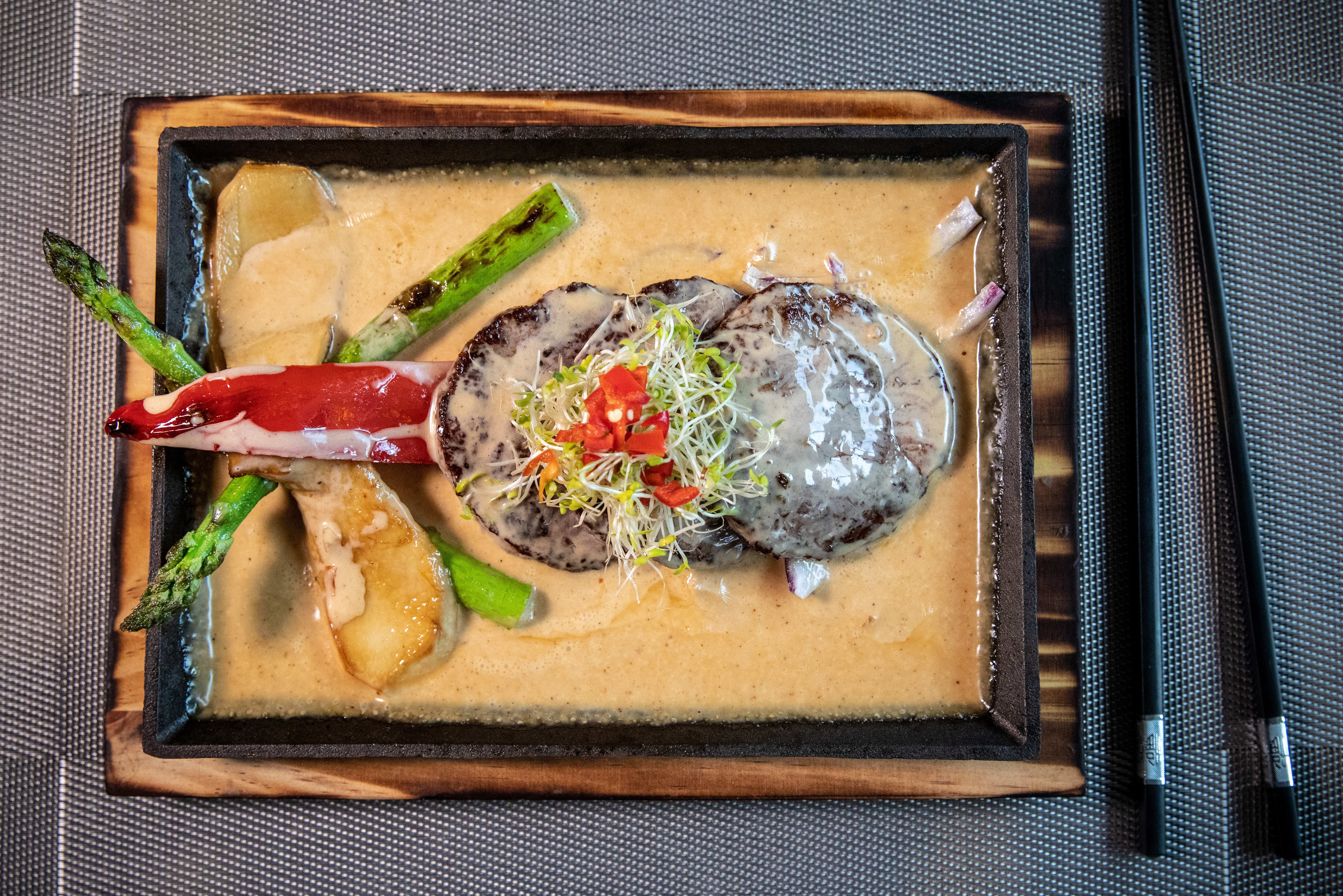 Teppanyaki Hjortemedaljong