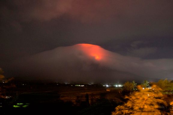Fare for vulkanutbrudd i flere land i Stillehavsregionen