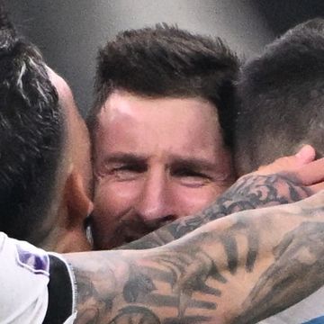 Messi i tårer etter VM-gull: – Jeg har drømt om dette lenge
