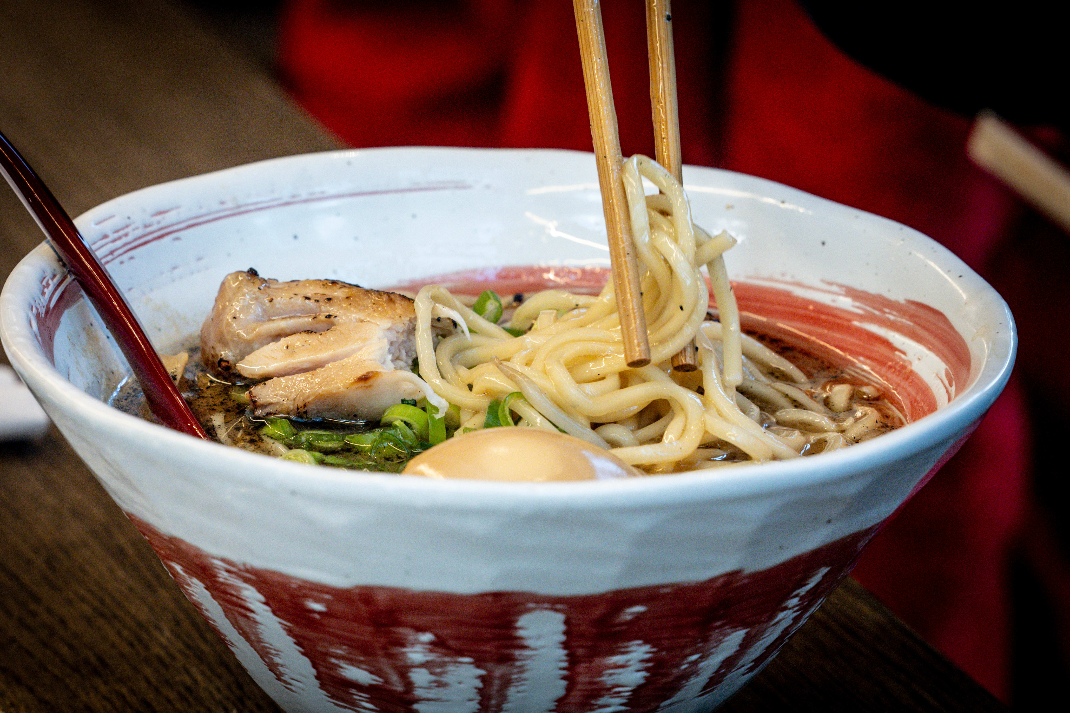 Ramen-kraften skuffer.