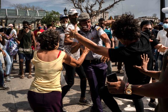 Rundt 60 cubanere for retten etter demonstrasjoner