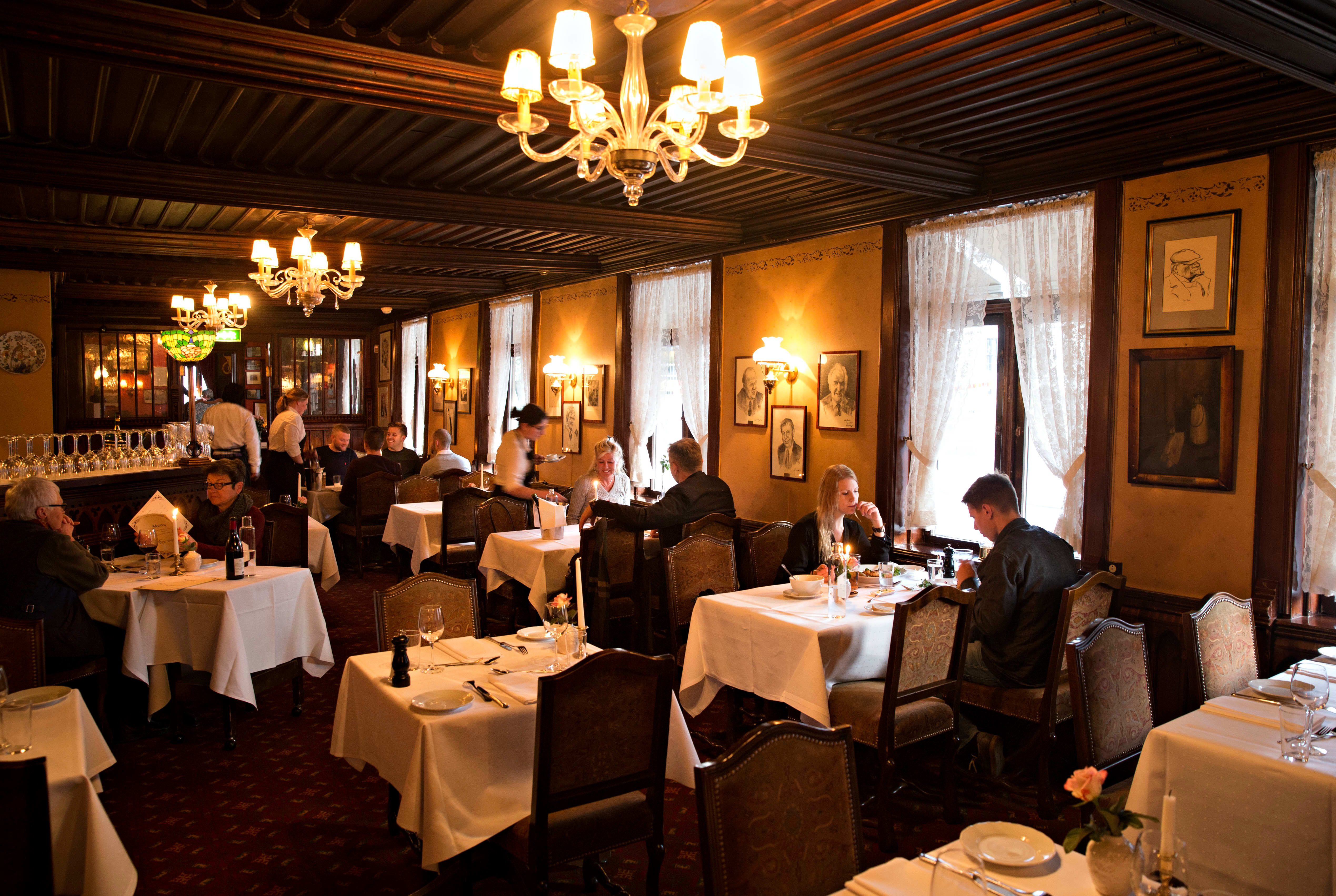 Her kan du spise tradisjonell julemat på restaurant i Oslo