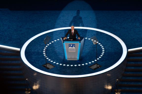 I natt debatterer visepresidentkandidiatene: Pence skal hjelpe Trump ved å være kjedelig