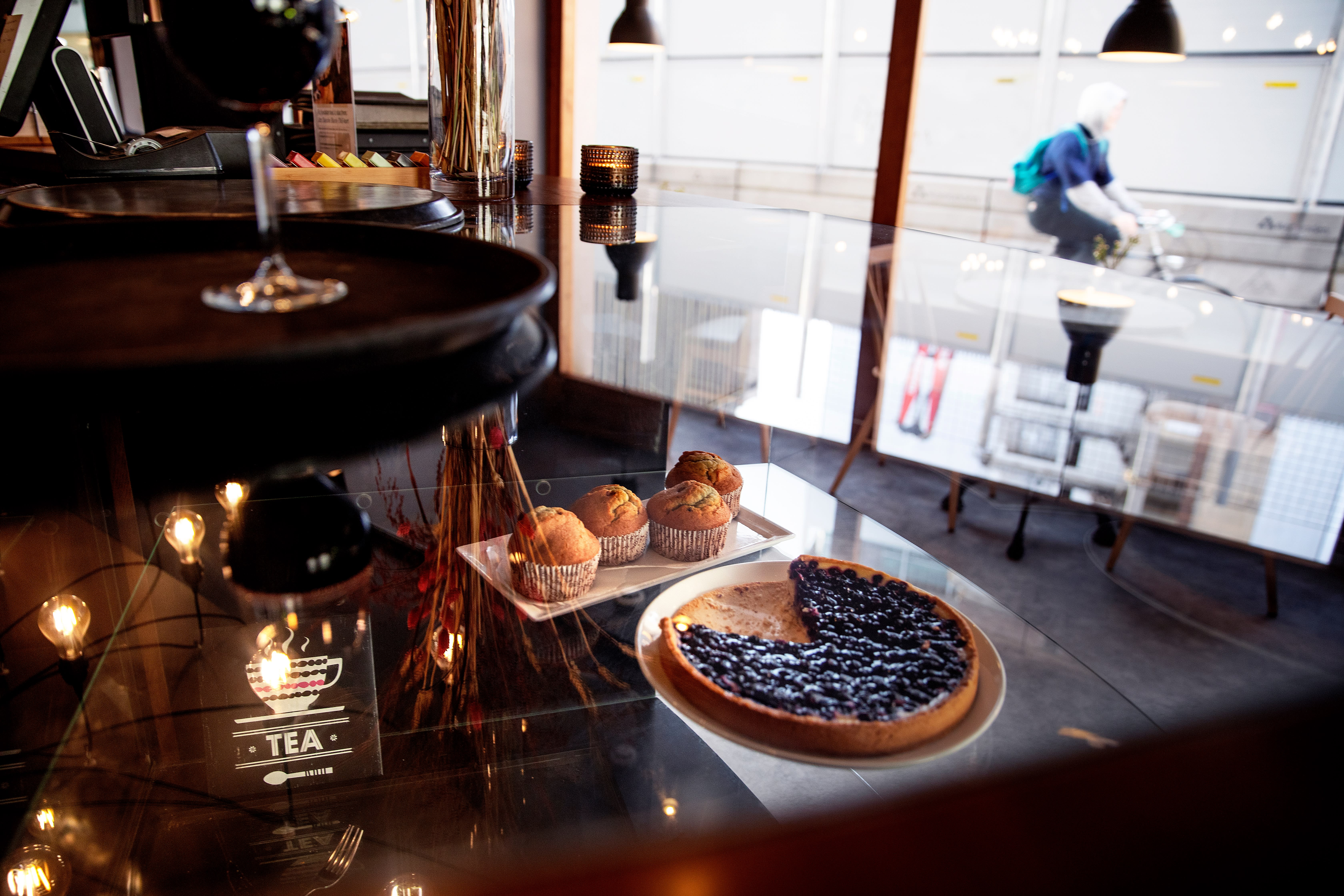 Prøv blåbærpaien på Kjøkken og bar.