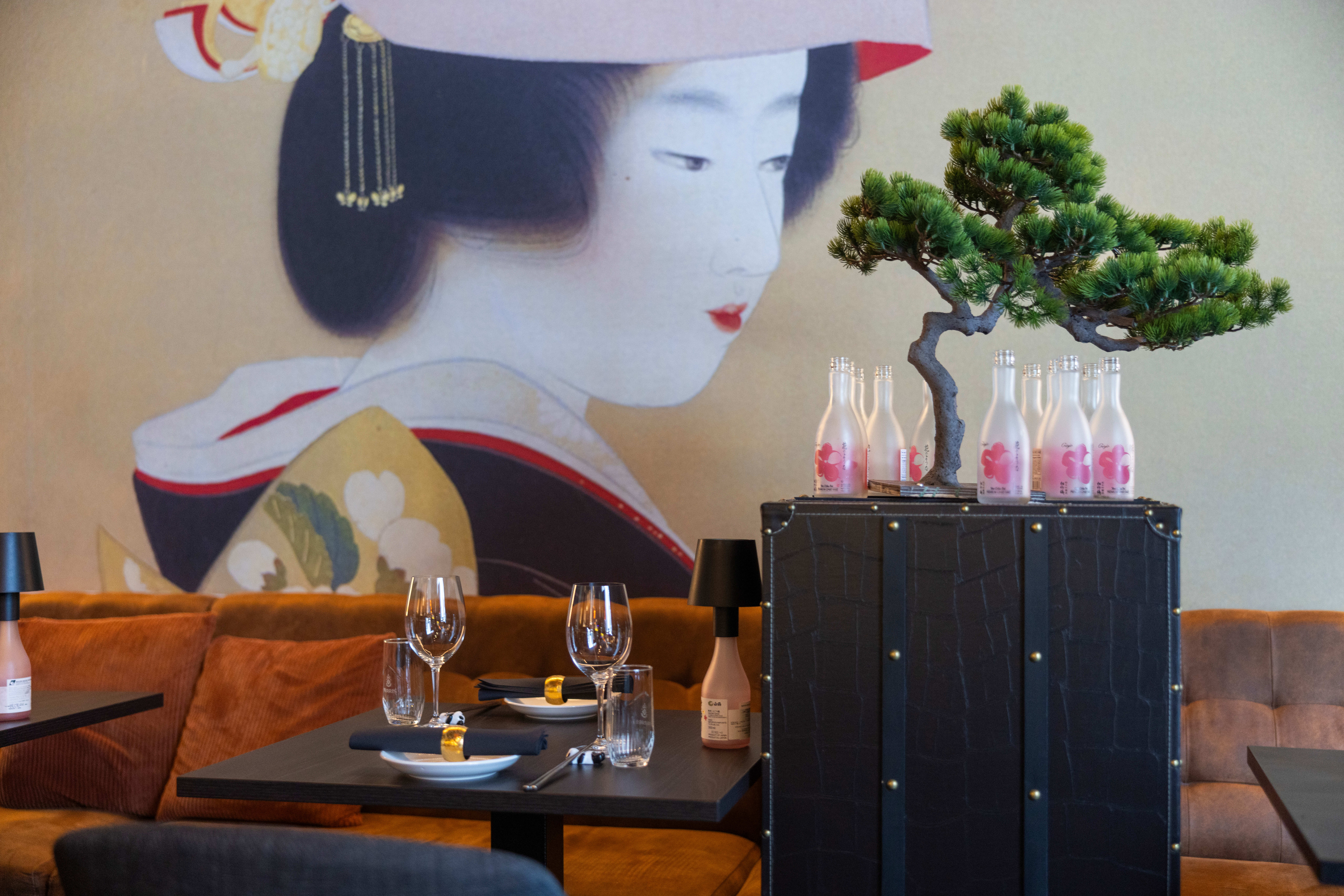 Du grønne glitrende bonsaitre.