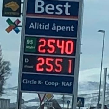 Her koster bensinen over 25 kr literen
