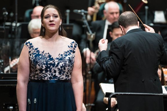 Operakometen Lise Davidsen i Konserthuset: «Enorm, praktfull klang», mener vår anmelder.  