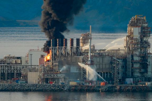 Equinors gassanlegg på Melkøya blir stengt i inntil ett år etter storbrann
