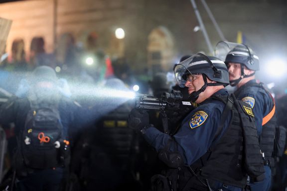 Politiet bryter opp Gaza-teltleir i Los Angeles – skyter med gummikuler