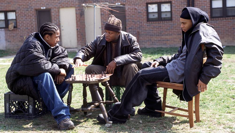 Disse seriene bør du se nå som sommeren regner bort