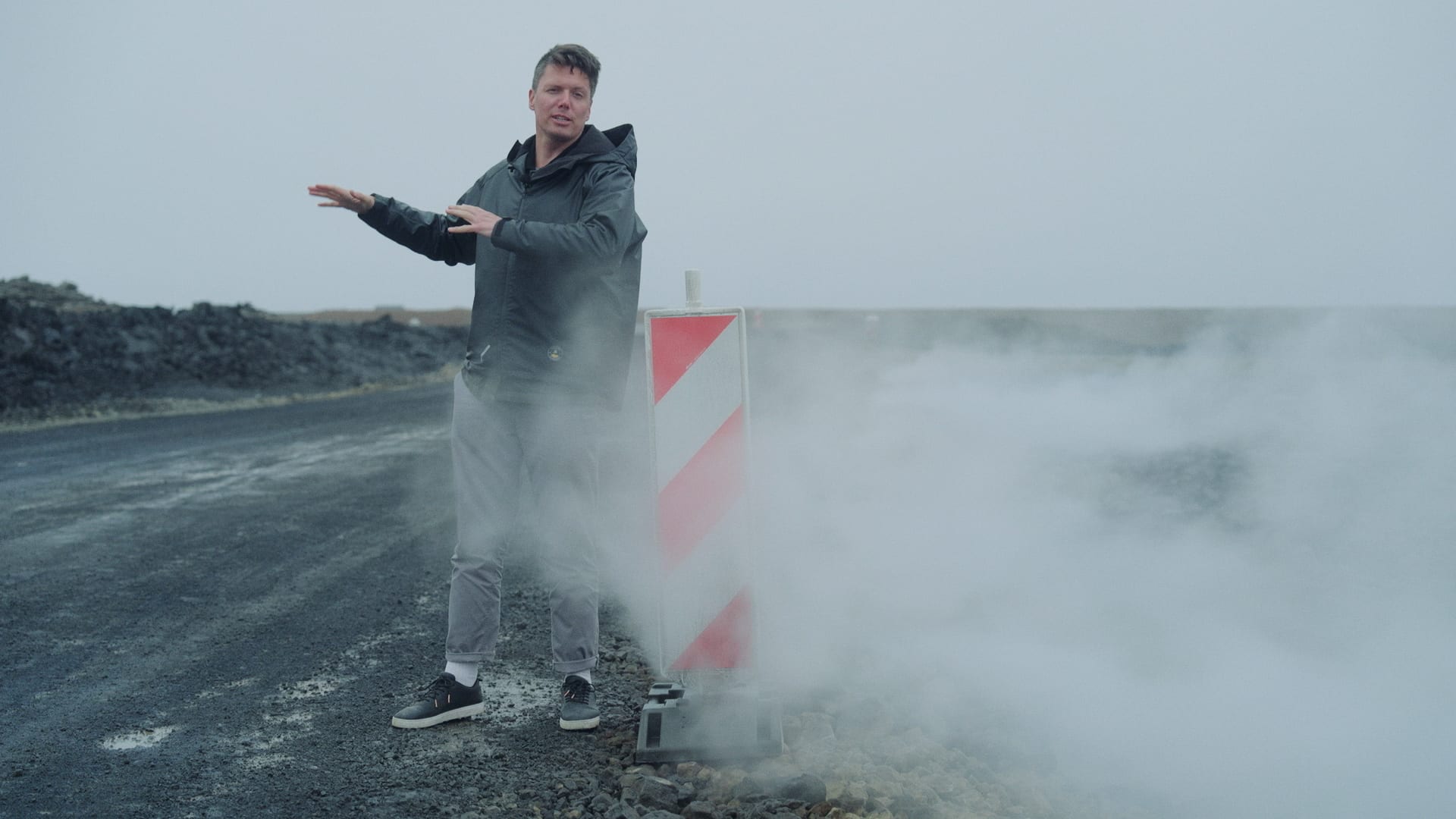 NRKs Andreas Wahl forteller oss om katastrofene som venter. Fra solstorm til hybridkrig.