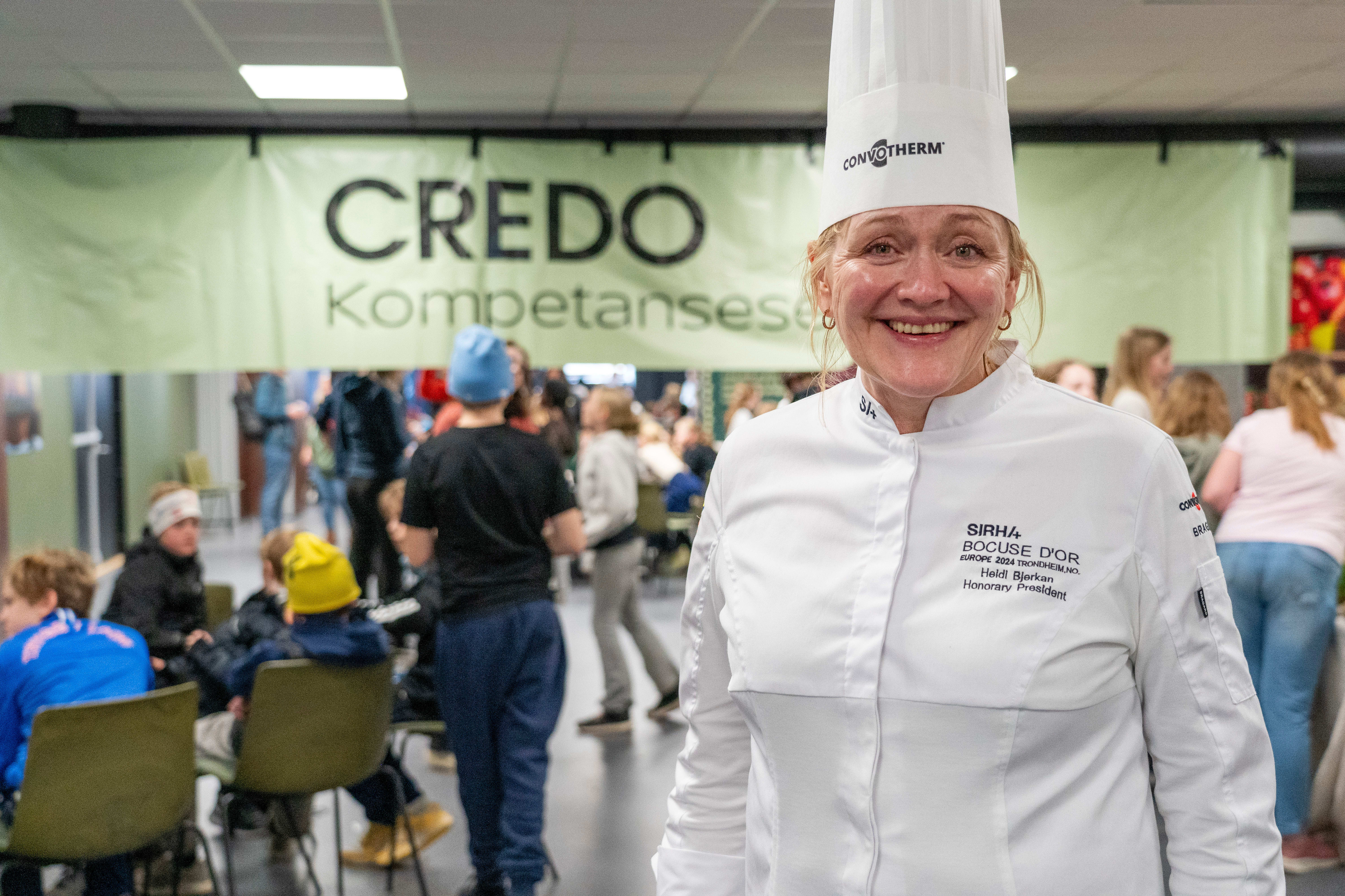 Heidi Bjerkan driver Credo.