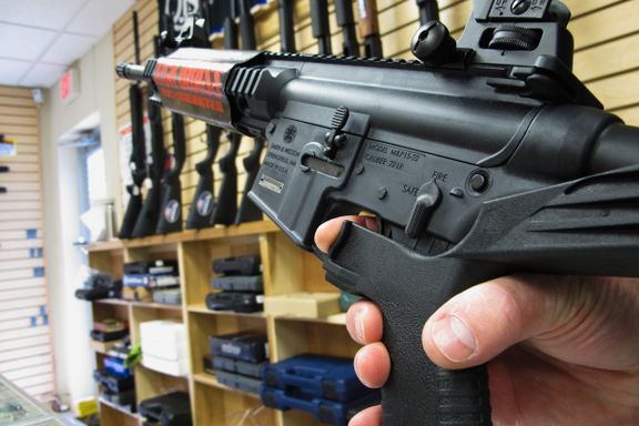 For 99 dollar kan amerikanere gjøre om våpenet til å skyte flere hundre skudd i minuttet 