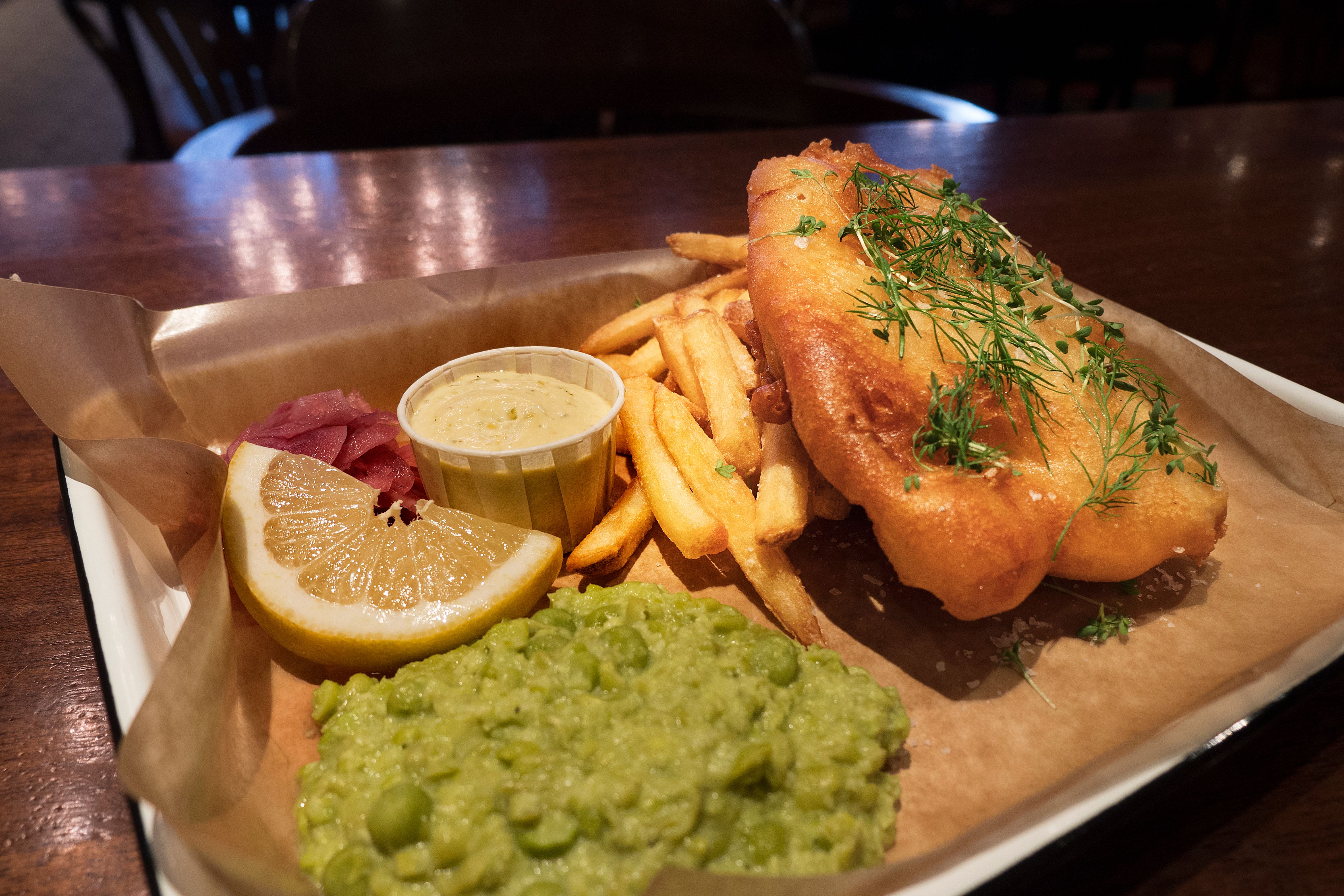 Her får du sprø og saftig fish & chips