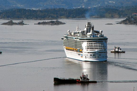 SV vil pålegge cruisenæringen å kjøpe norske varer og tjenester