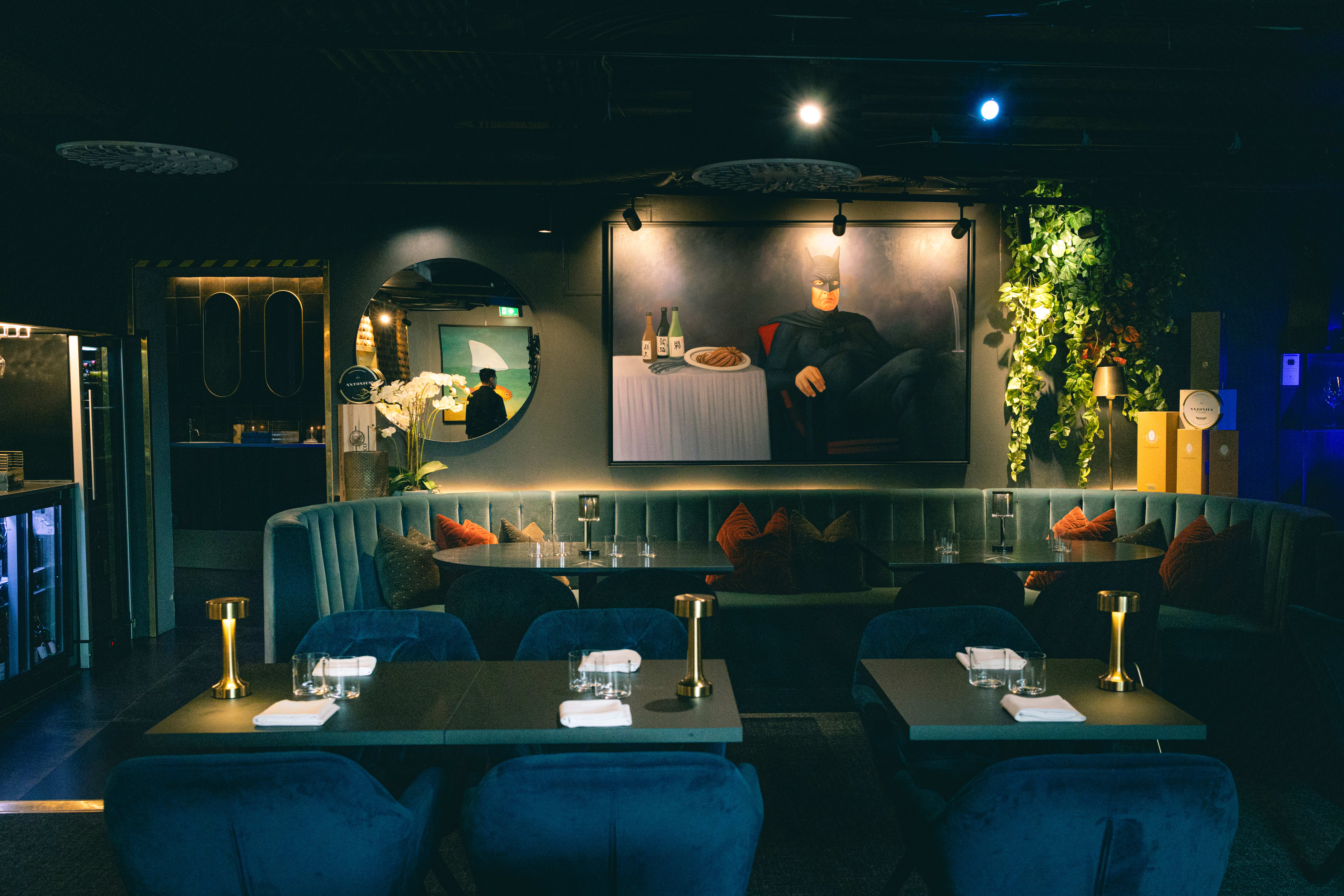 Lunt og fargerikt innendørs. 